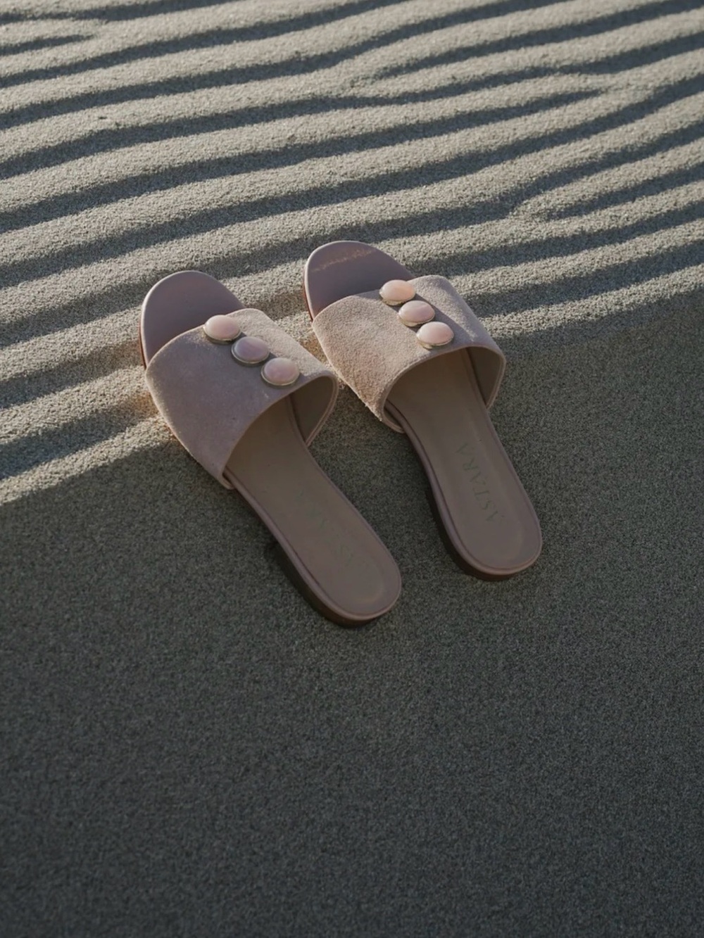Astara Collective SAHARA Rose Quartz Sandals - Size 7 - Sold Out